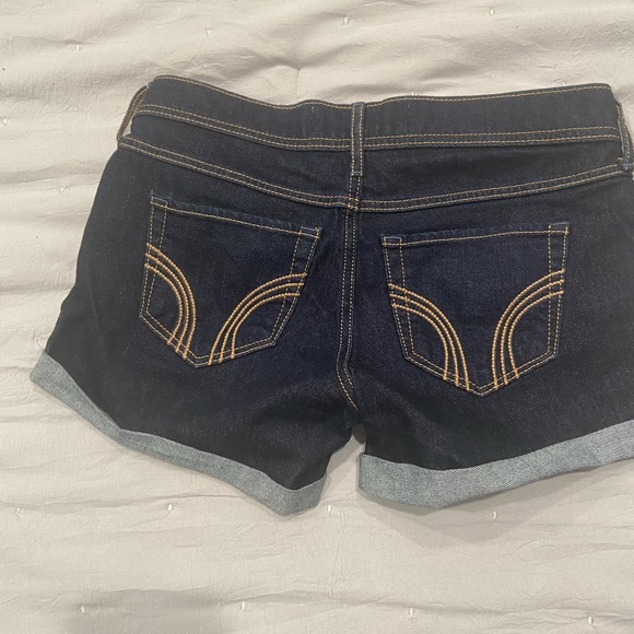 Hollister shorts - Picture 2 of 2
